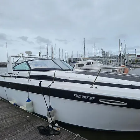 Barco Gold Prestige Marina Parque Nacoes Tekne